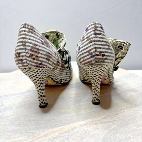 Irregular Choice Heels. Size 6.5 Black/ White/ Flowers - Picture 4 of 8